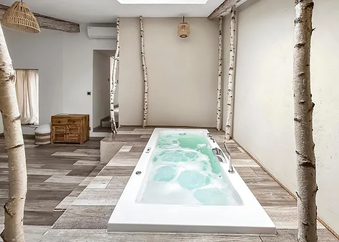 Zen & Jacuzzi - Parenthese De Detente Nouveau! Day Use! Клермон-Ферран