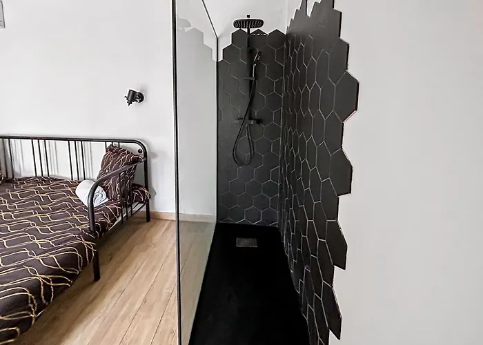 Апартаменты Zen & Jacuzzi - Parenthese De Detente Nouveau! Day Use! *