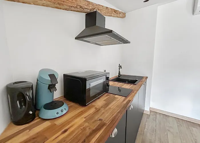 Апартаменты Zen & Jacuzzi - Parenthese De Detente Nouveau! Day Use! *