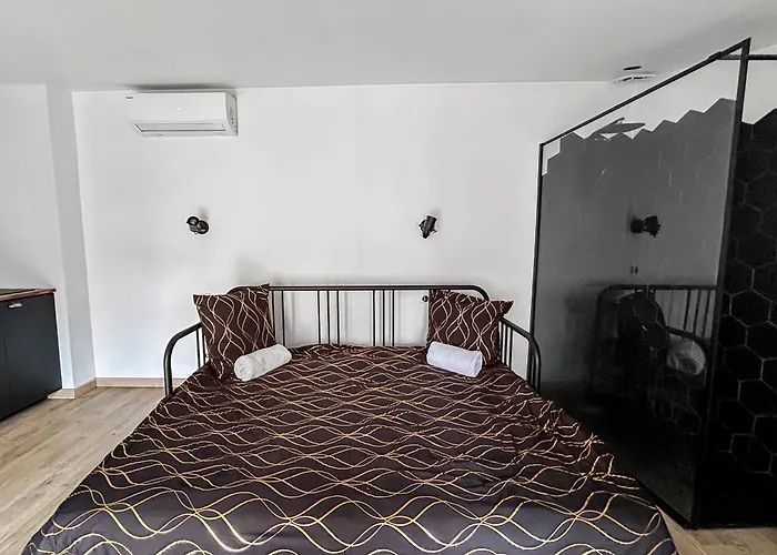 Zen & Jacuzzi - Parenthese De Detente Nouveau! Day Use!