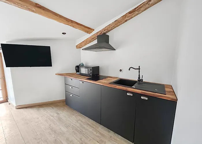 Апартаменты Zen & Jacuzzi - Parenthese De Detente Nouveau! Day Use!